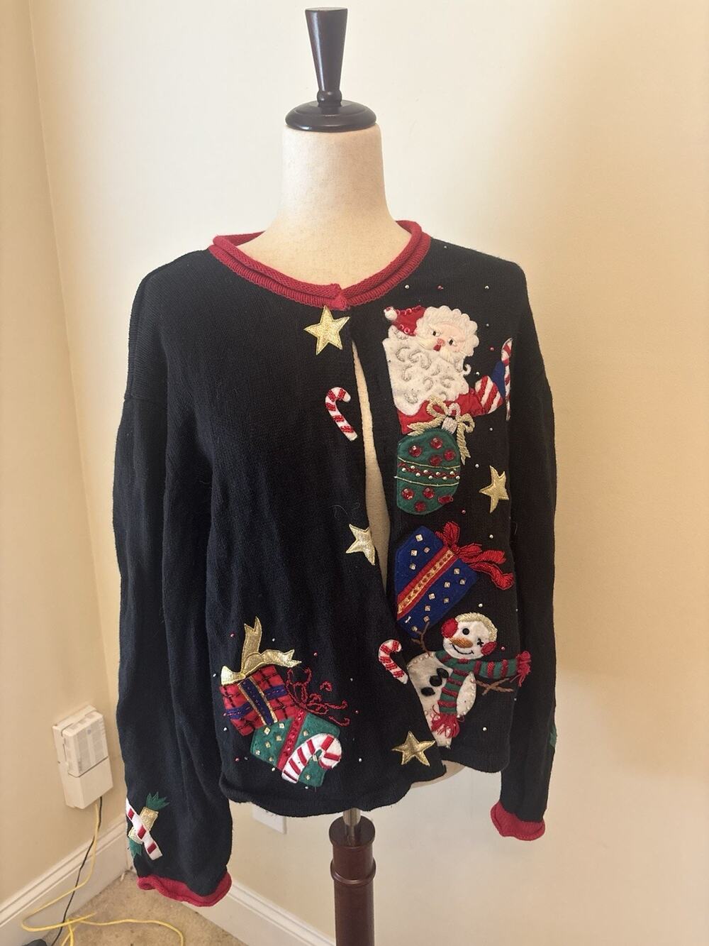 HEIRLOOM COLLECTIBLES Black Holiday Sweater UGLY CHRISTMAS Santa Beads Size XL